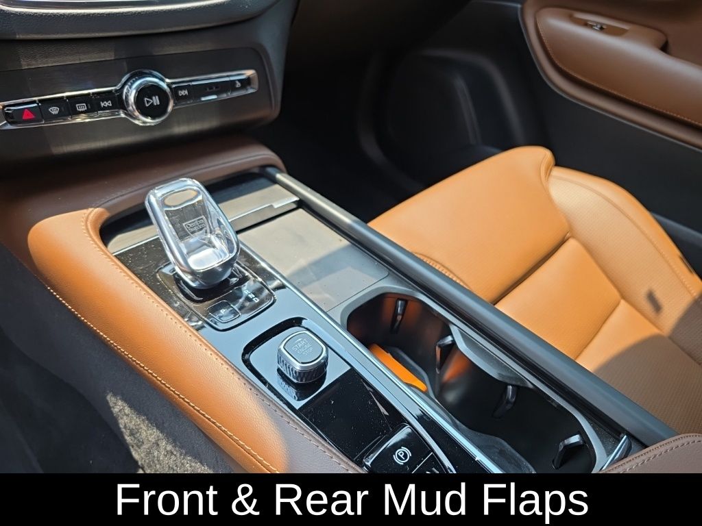 2022 Volvo XC90 Recharge T8 Inscription photo 18