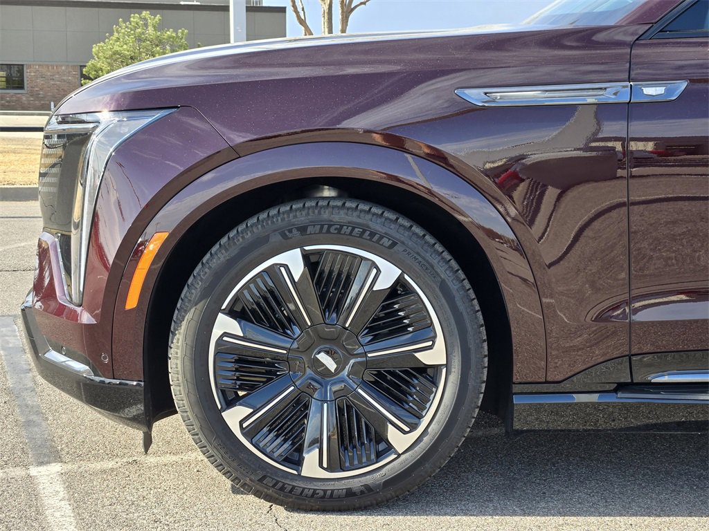 2025 Cadillac Escalade IQ Sport photo 8