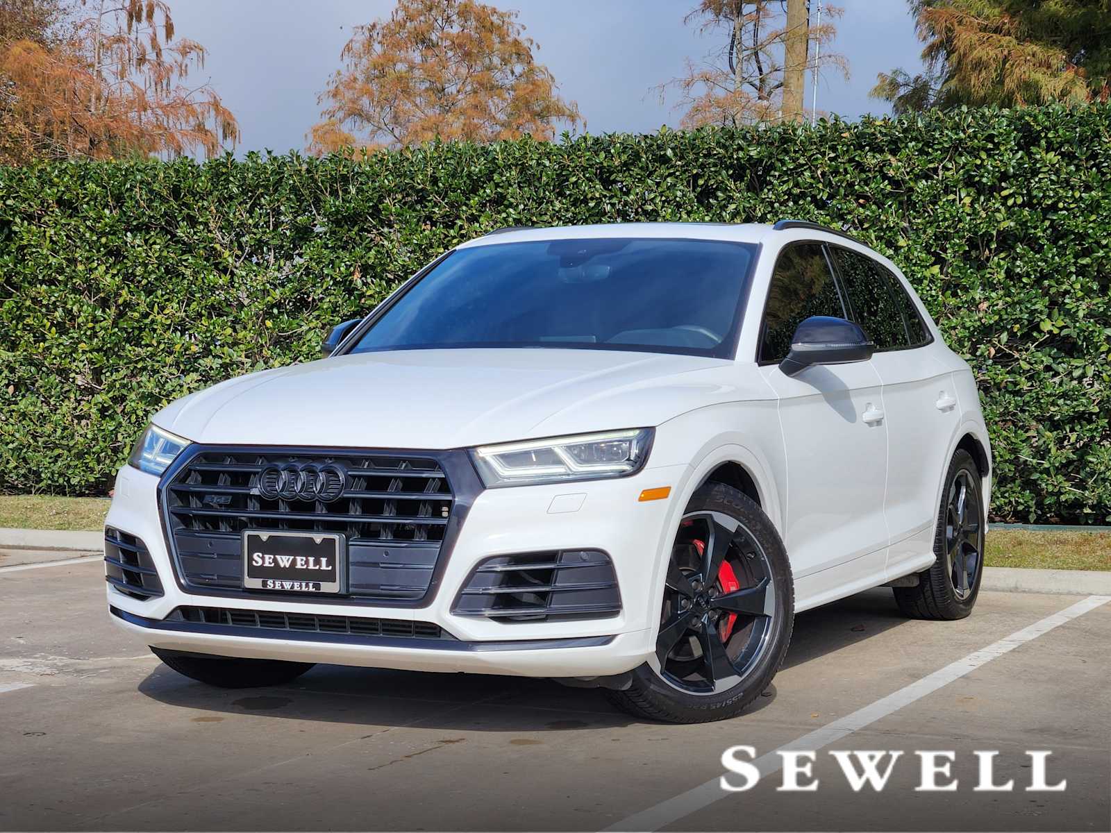 2020 Audi SQ5 Premium Plus's photo