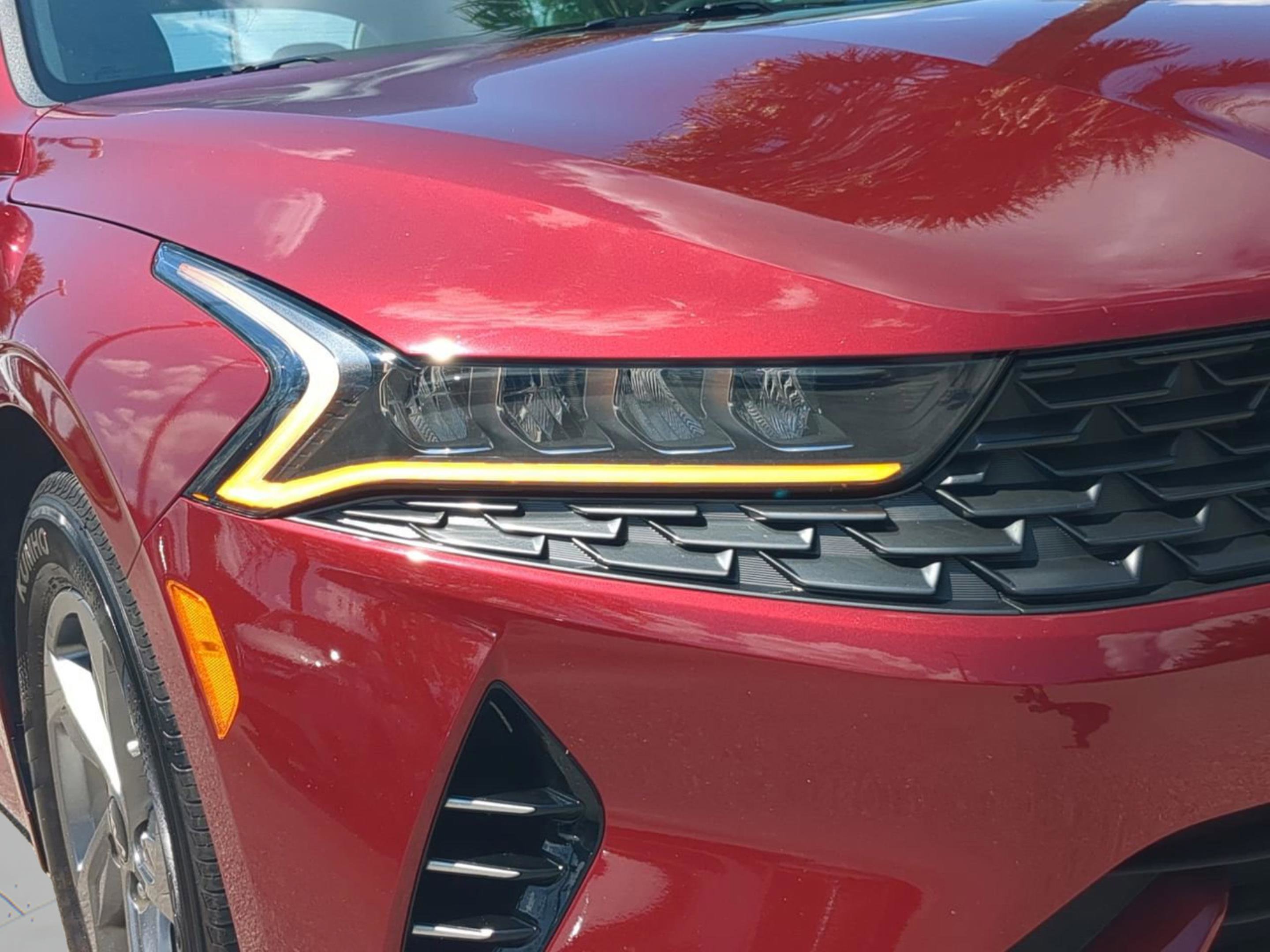 2024 Kia K5 LXS photo 9