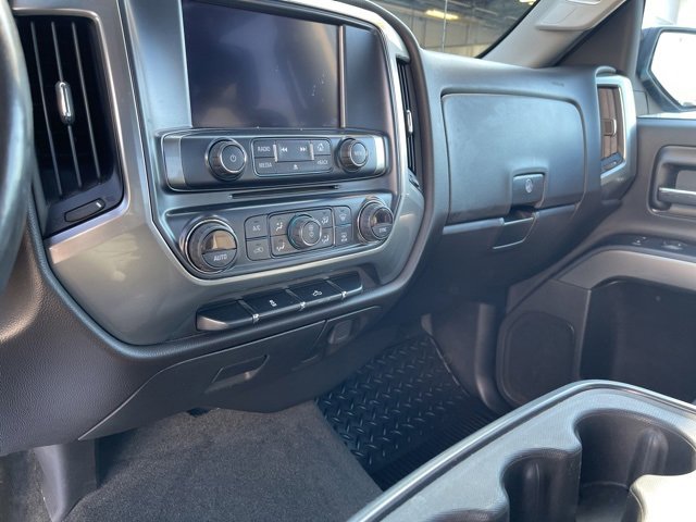 2018 Chevrolet Silverado 1500 LT photo 14