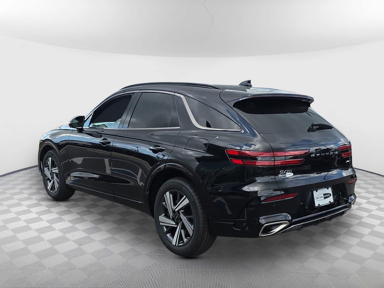 2026 Genesis GV70 3.5T Sport Advanced photo 3