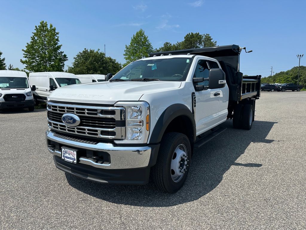 2024 Ford F-450 XLT photo 3