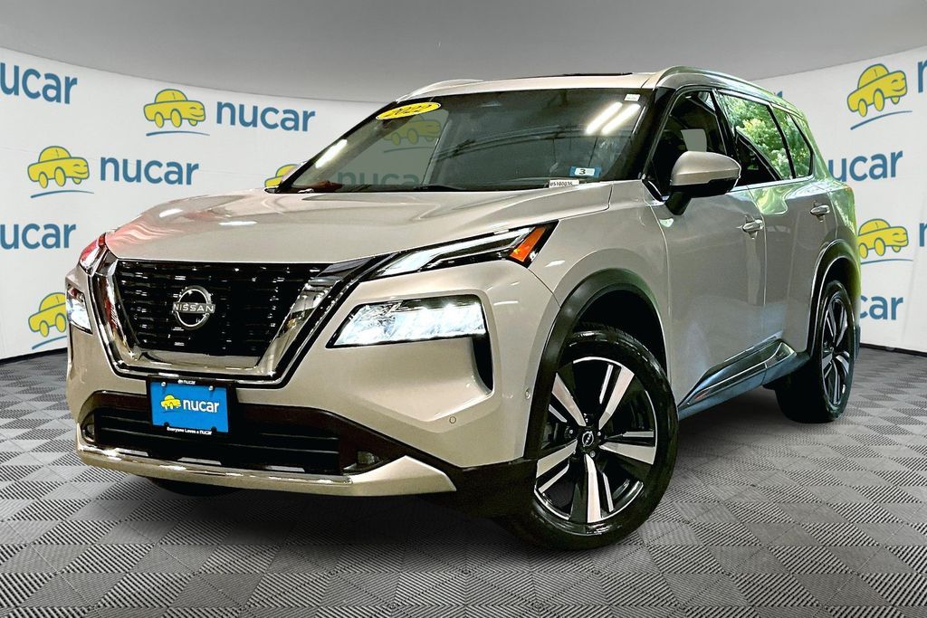 2022 Nissan Rogue Platinum photo 2
