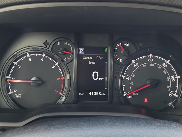 2024 Toyota 4Runner SR5 Premium photo 12