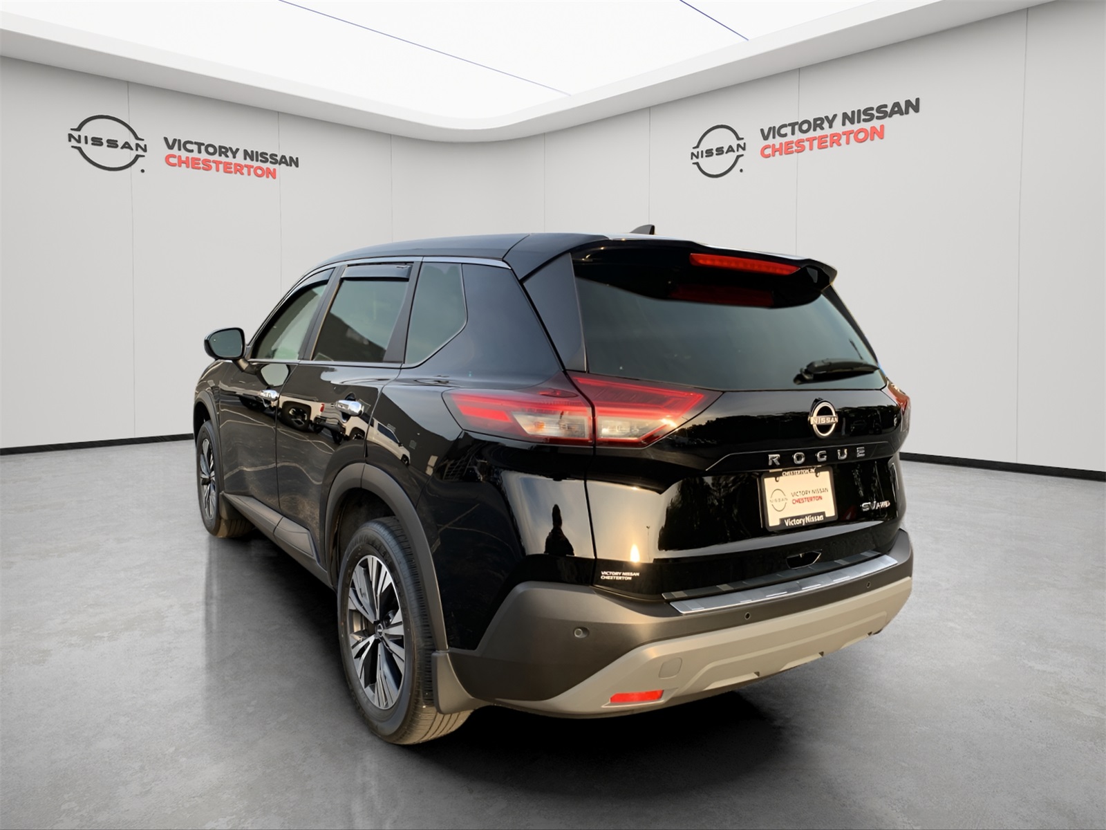 2023 Nissan Rogue SV photo 3