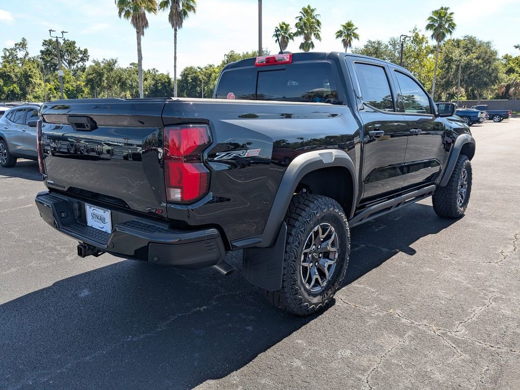 2025 Chevrolet Colorado ZR2 photo 3
