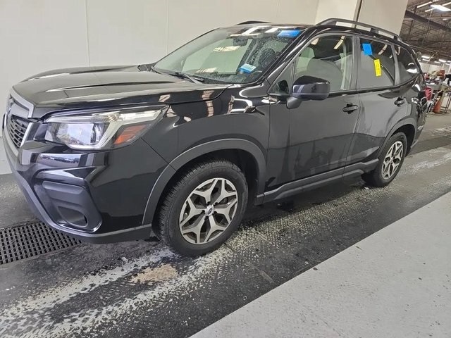 2020 Subaru Forester Premium photo 2