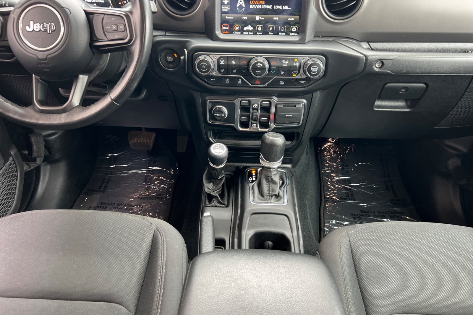 2022 Jeep Gladiator Sport S photo 9