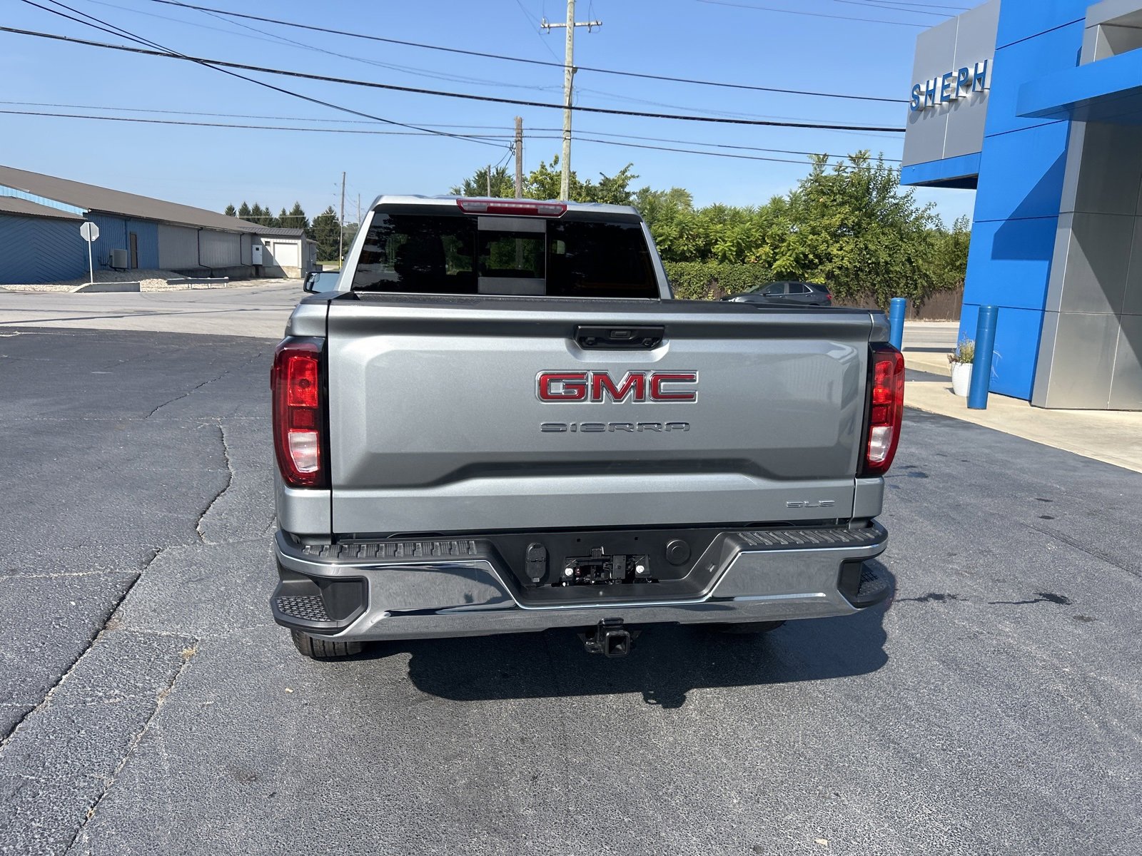 2026 Gmc Sierra 1500 SLE photo 4