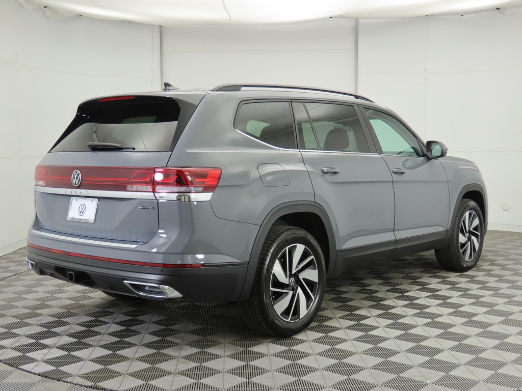 2026 Volkswagen Atlas SE Technology photo 5
