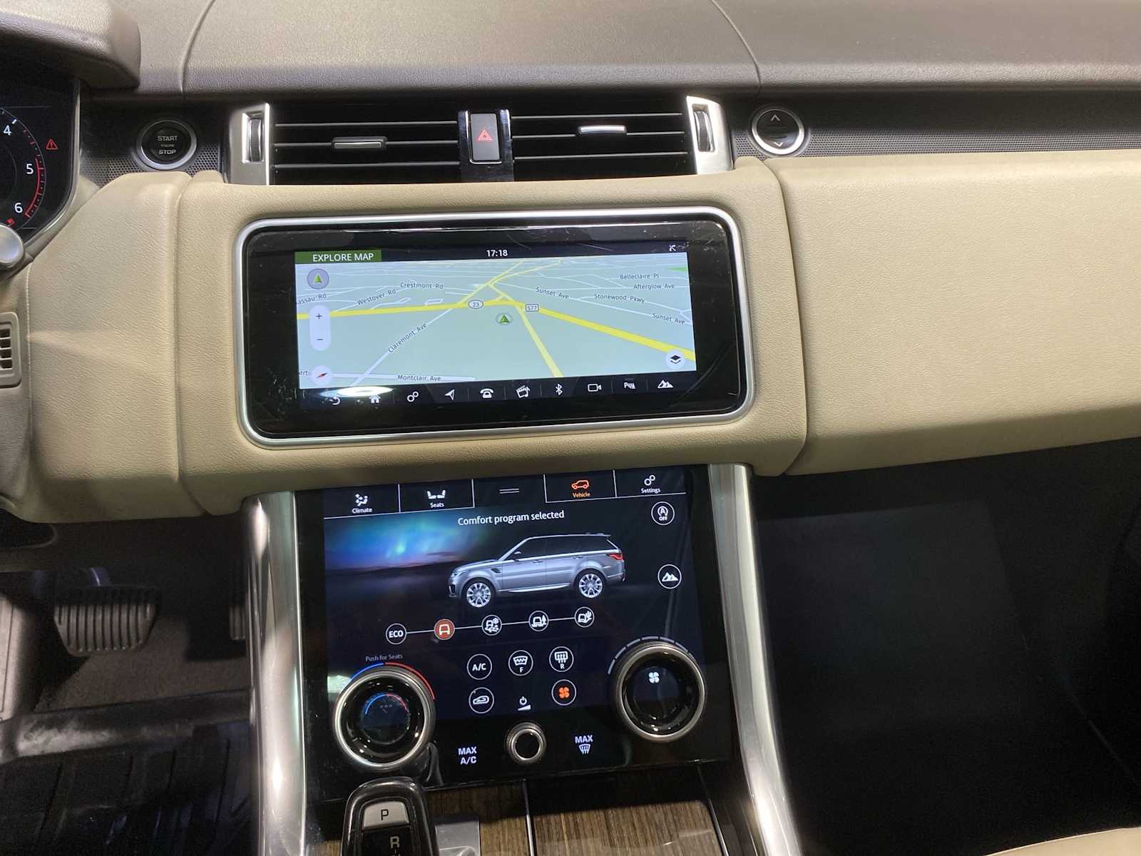 2018 Land Rover Range Rover Sport SE photo 12