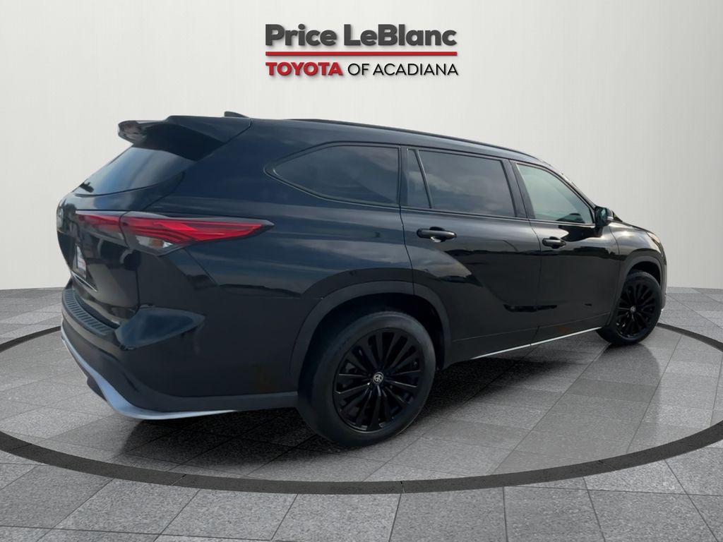 2023 Toyota Highlander XSE photo 7