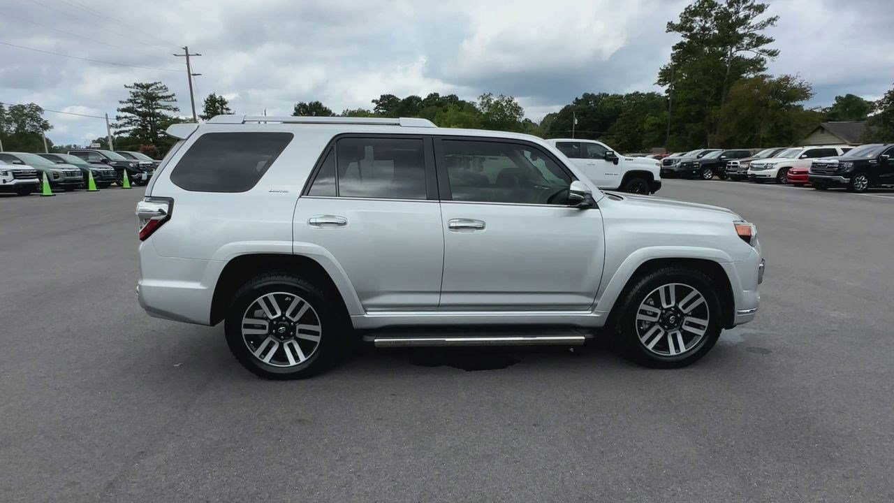 2023 Toyota 4Runner Limited photo 7