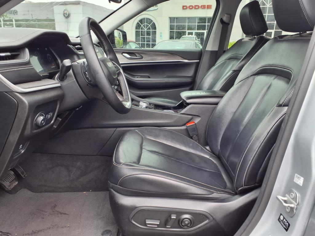 2021 Jeep Grand Cherokee Limited photo 3