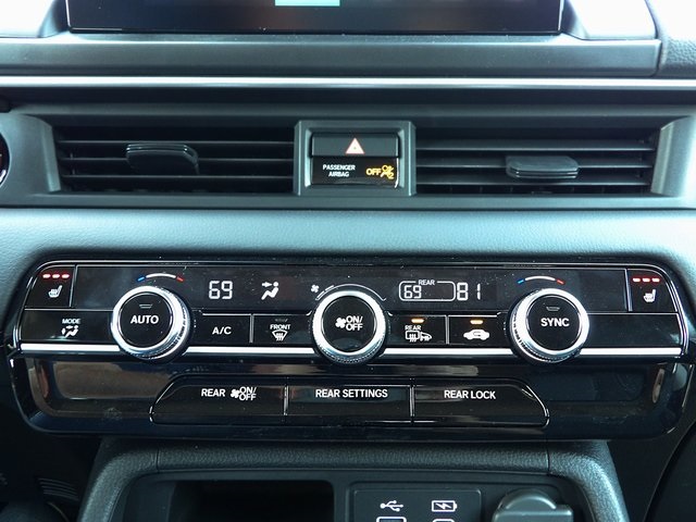 2025 Honda Pilot Touring photo 37