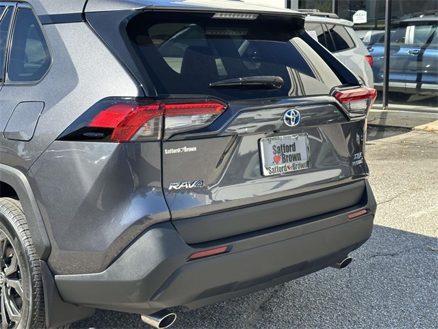 2024 Toyota RAV4 Hybrid XLE Premium photo 4