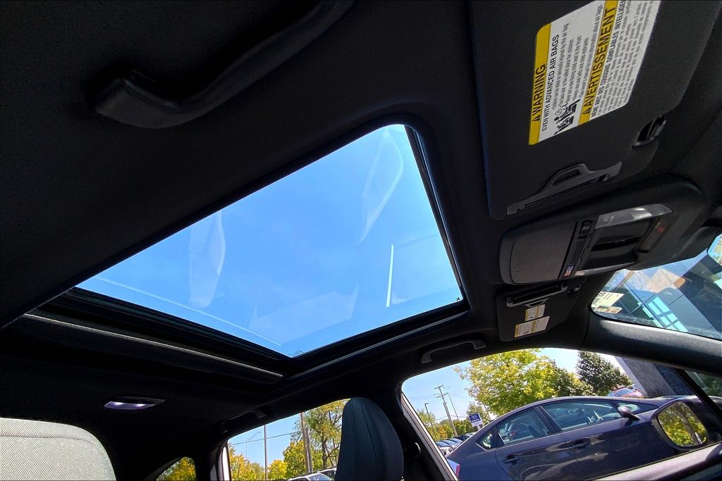 2025 Subaru Forester Premium Base photo 22