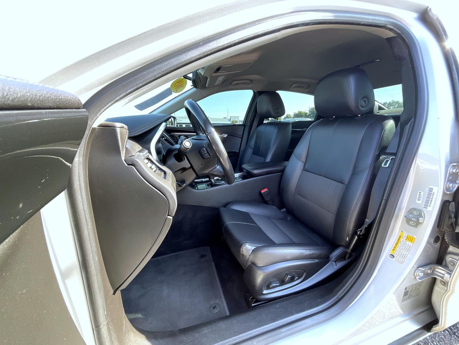 2019 Chevrolet Impala 1LT photo 10