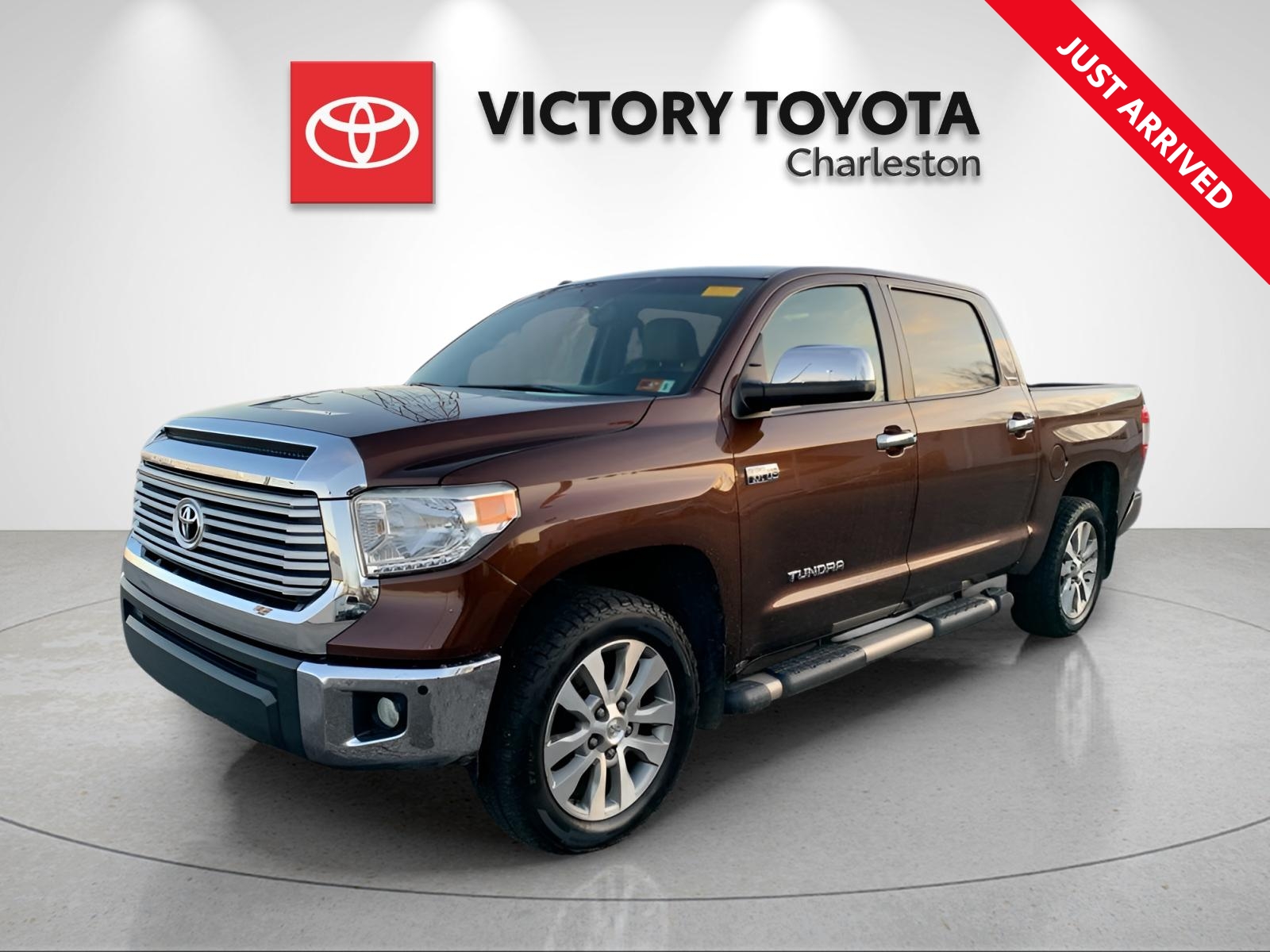 2016 Toyota Tundra Limited's photo
