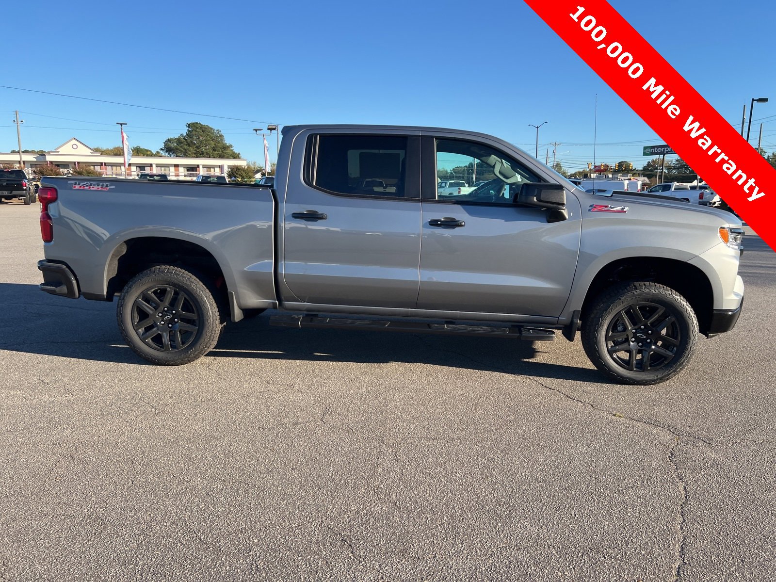 2026 Chevrolet Silverado 1500 LT Trail Boss photo 2