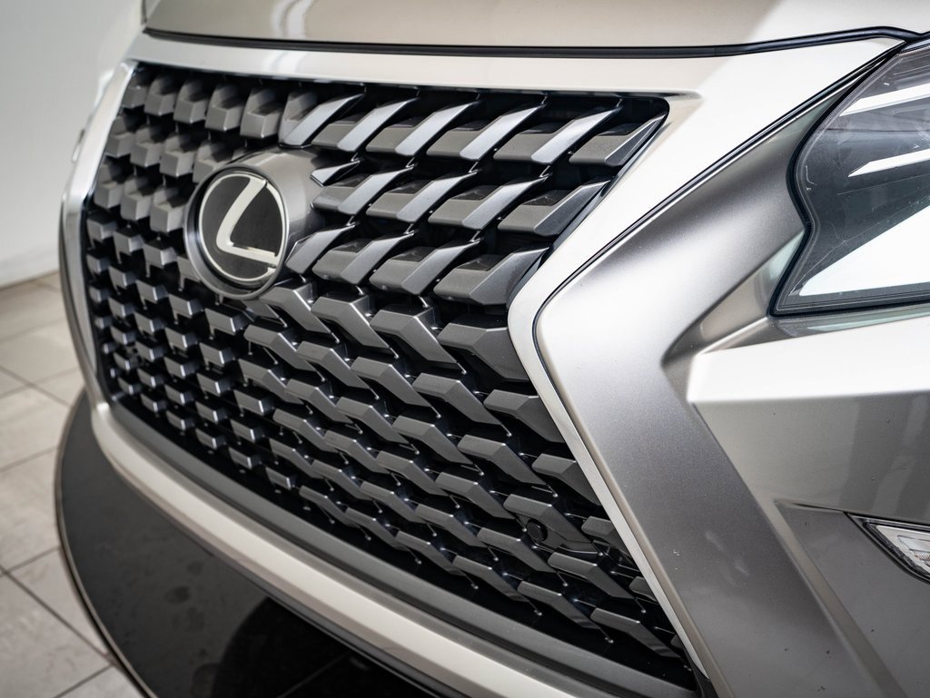 2022 Lexus GX 460 Premium photo 3