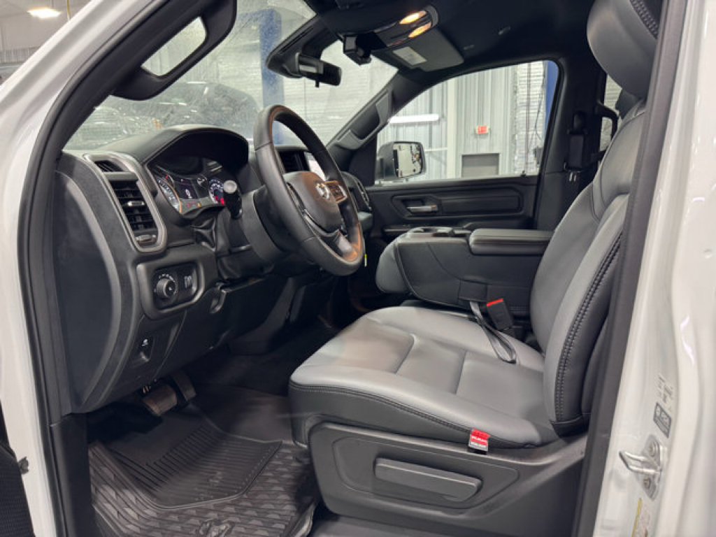 2026 Ram 1500 Tradesman photo 13