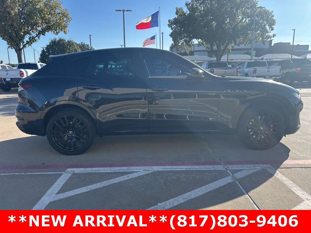 2022 Maserati Levante Modena photo 4