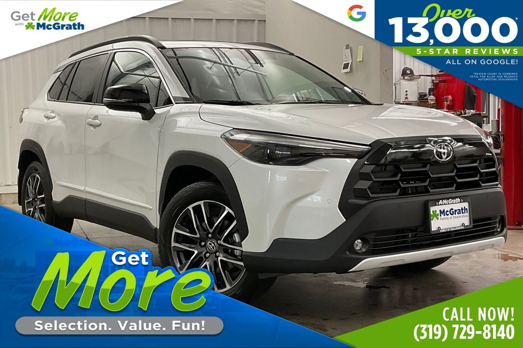 2026 Toyota Corolla Cross XLE's photo