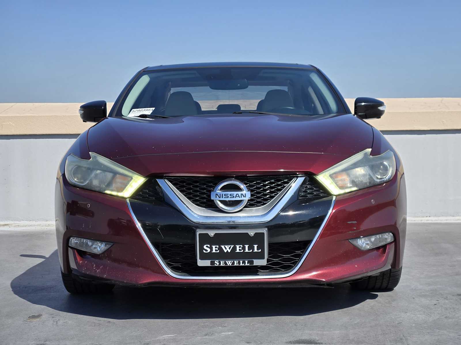 2016 Nissan Maxima Platinum photo 2