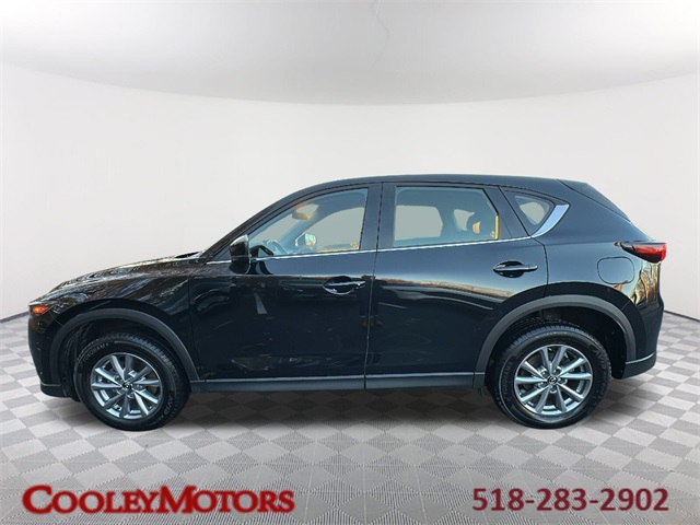 2023 Mazda CX-5 S's photo
