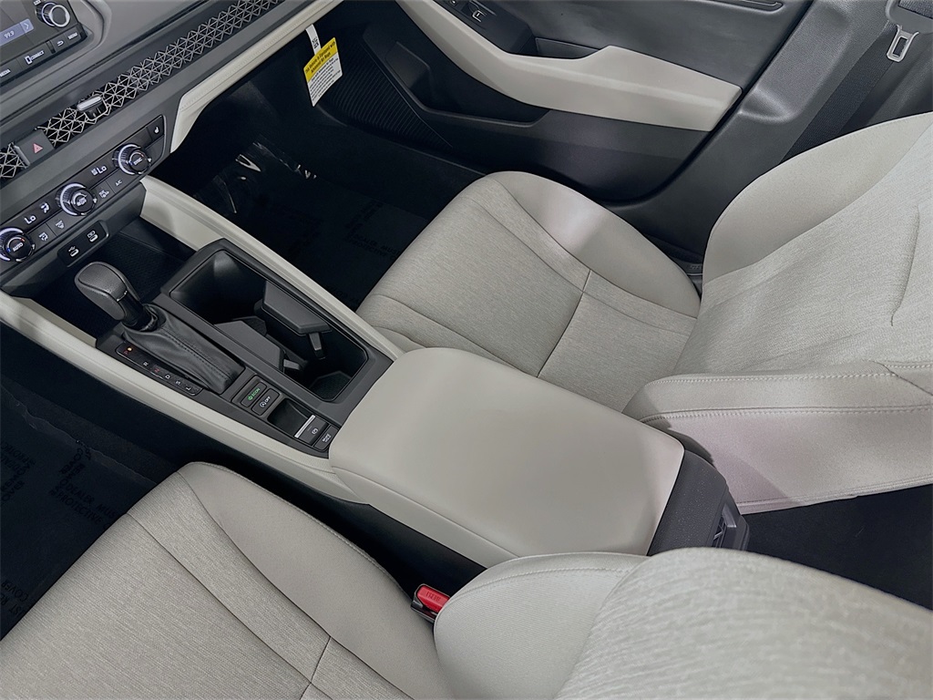 2025 Honda Accord 1.5T SE photo 4