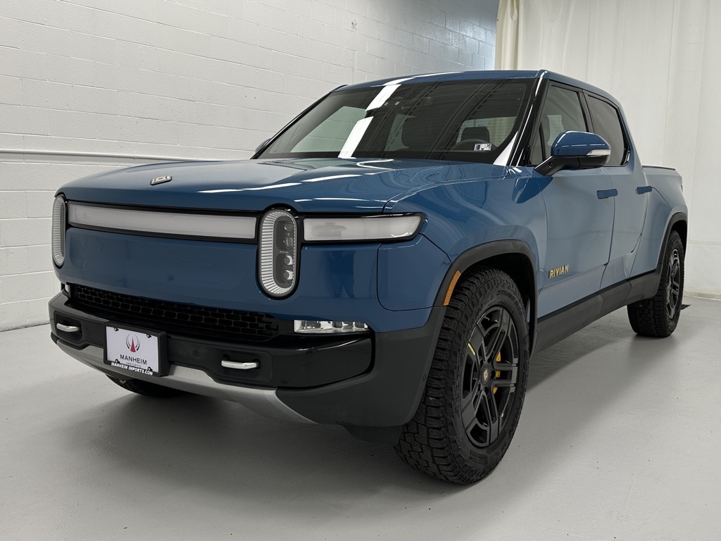 2022 Rivian R1T Launch Edition photo 2