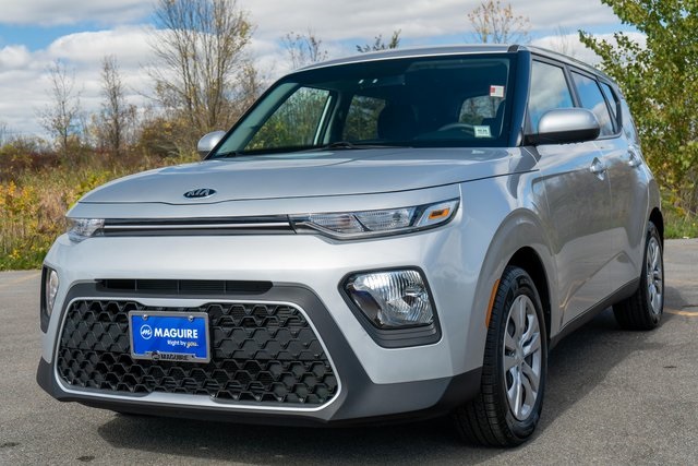 Used 2020 Kia Soul LX with VIN KNDJ23AU3L7723208 for sale in Canandaigua, NY