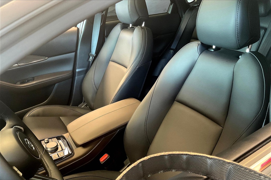 2025 MAZDA CX-30 - Image 8