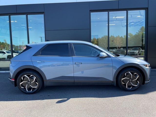 2023 Hyundai Ioniq 5 SE photo 3