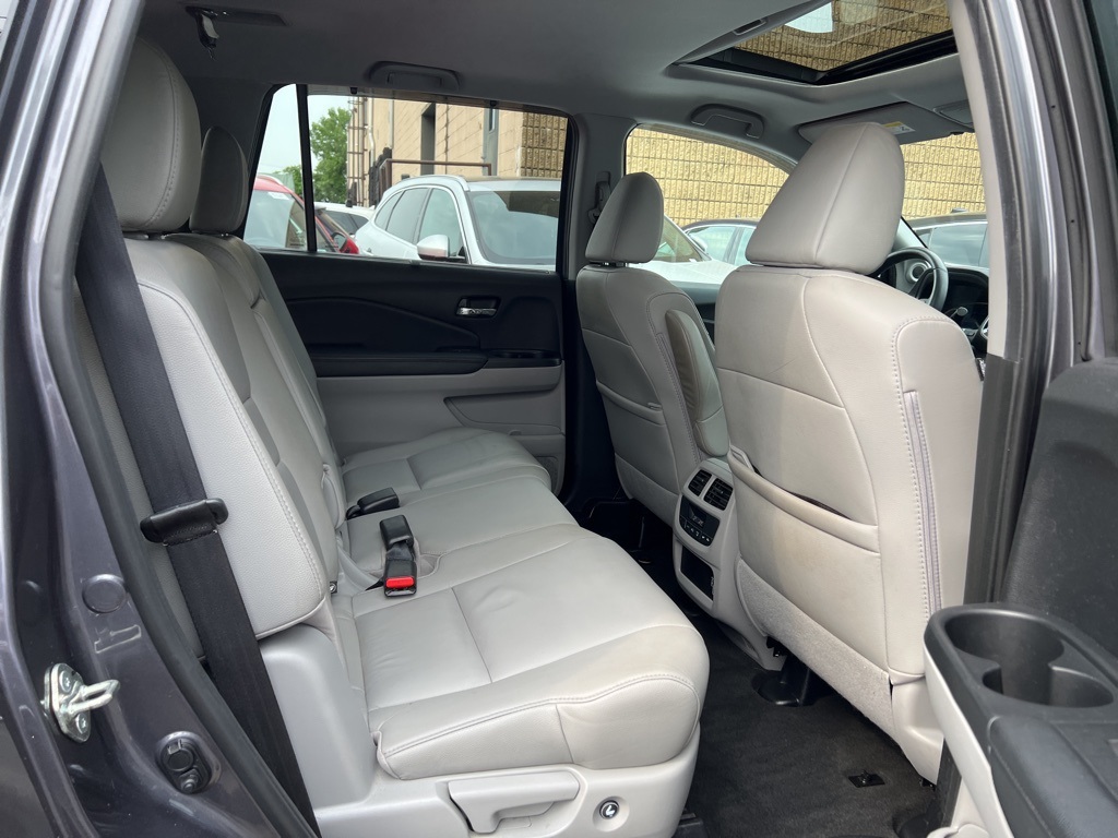2019 Honda Pilot EX-L photo 14