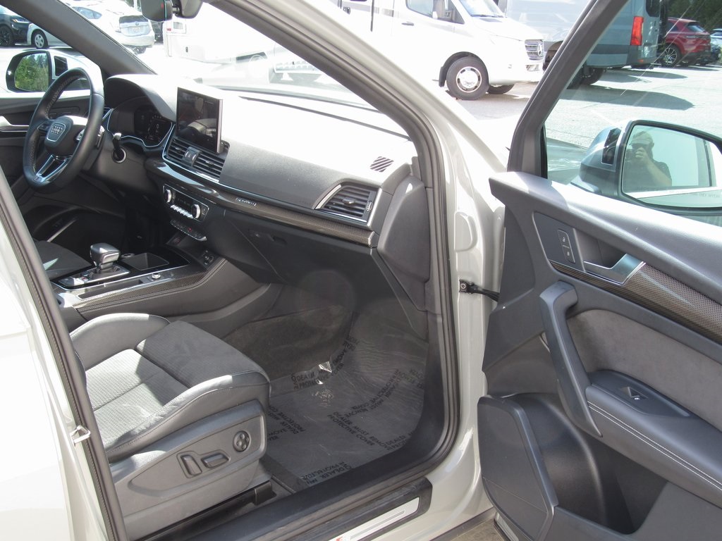 2022 Audi SQ5 Premium Plus photo 16