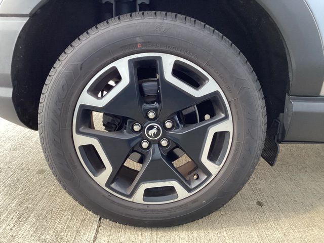 2021 Ford Bronco Sport Outer Banks photo 14