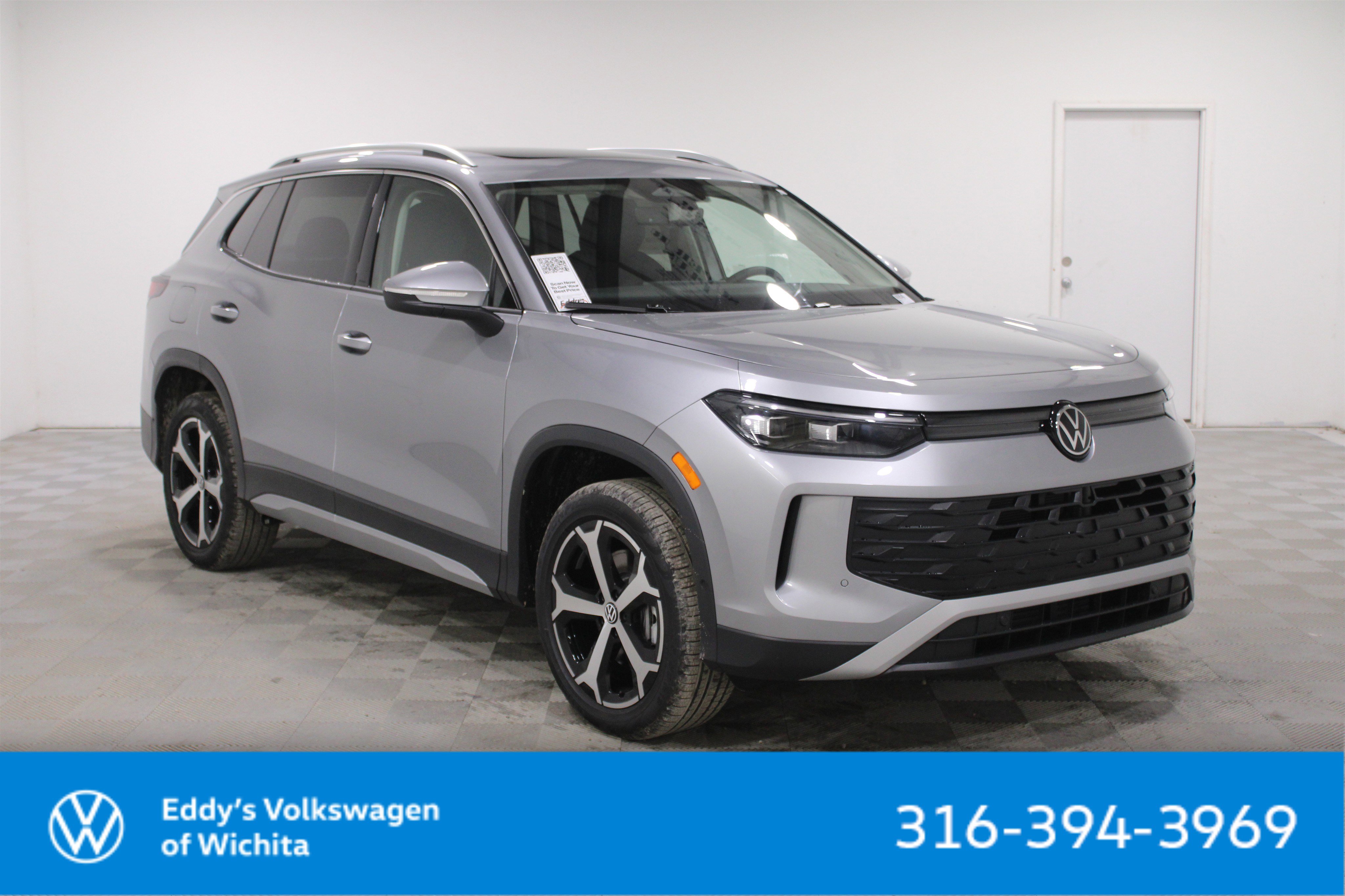 2026 Volkswagen Tiguan SE's photo