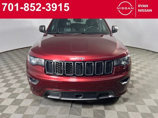2021 Jeep Grand Cherokee Anniversary Edition photo 11