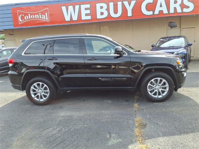2022 Jeep Cherokee Laredo X photo 3