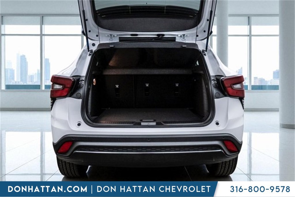 2025 Chevrolet Trax photo 22