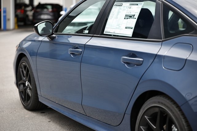 2026 Honda Civic Sport photo 8