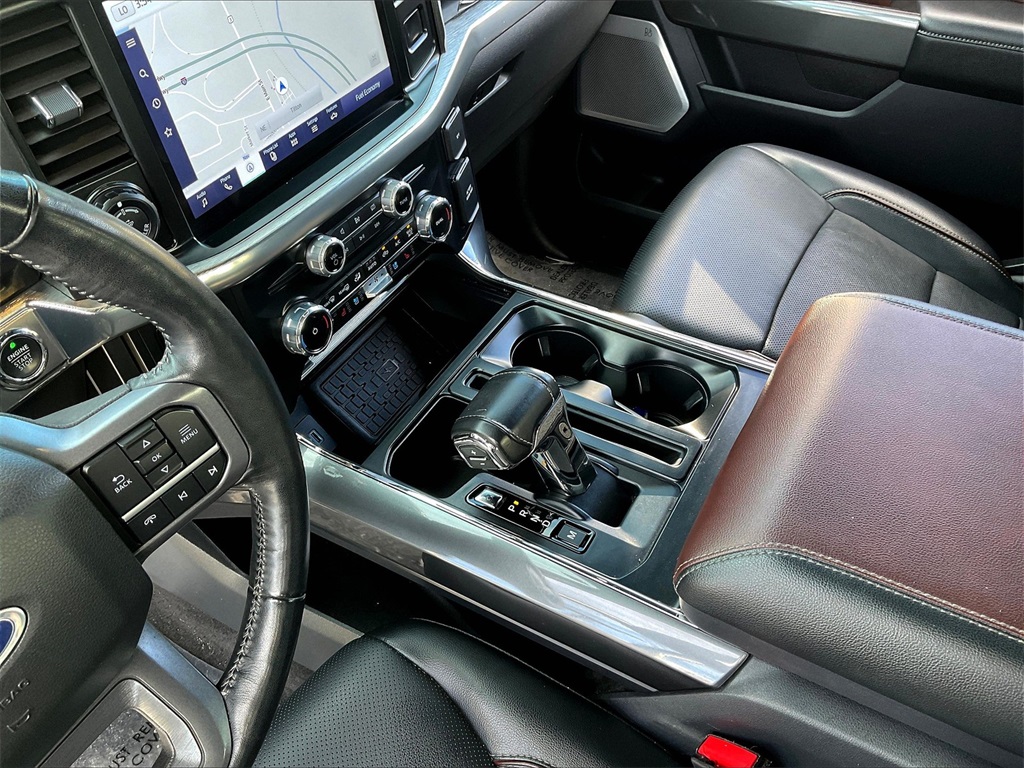 2023 Ford F-150 Lariat photo 19
