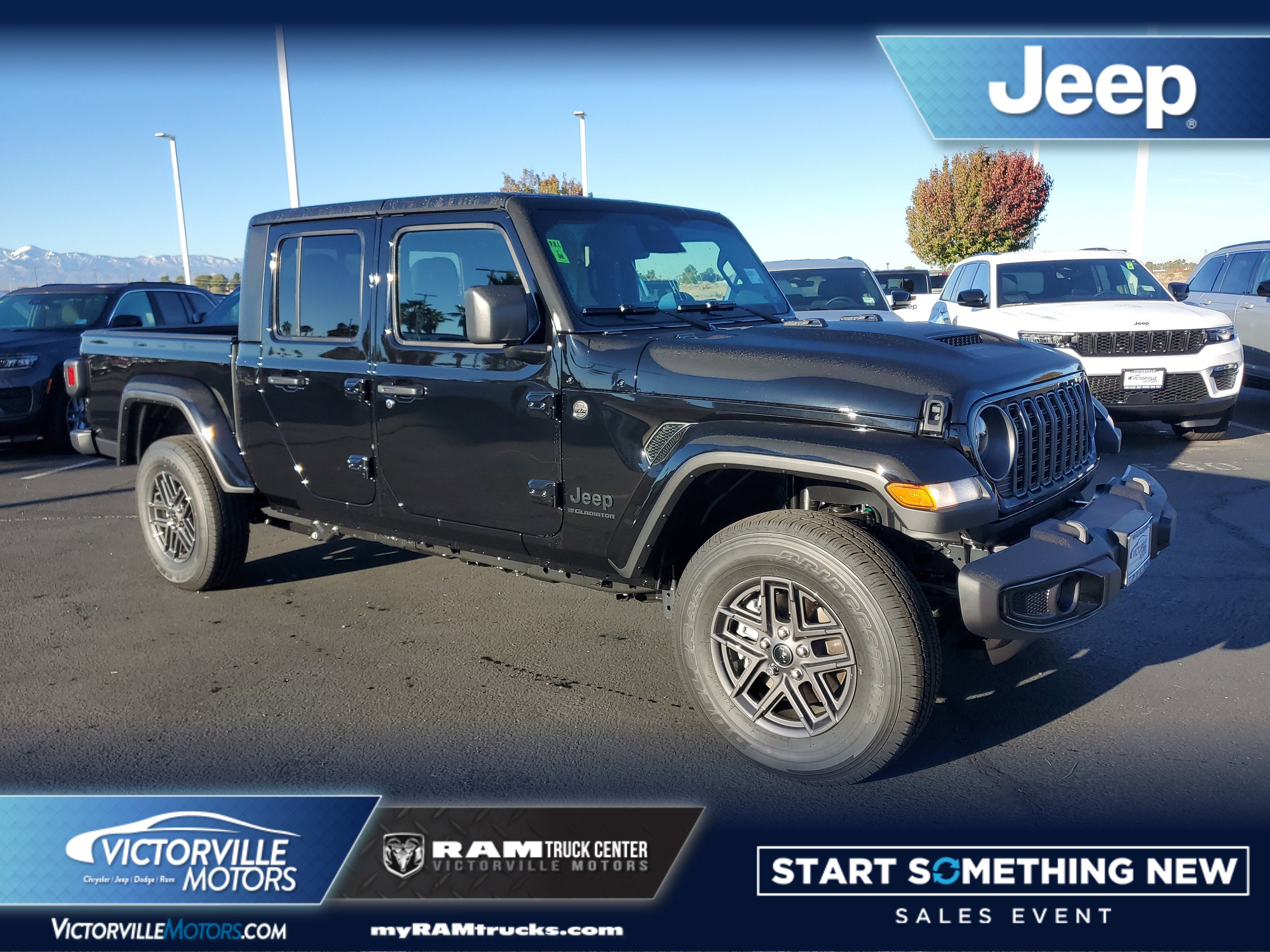 2026 Jeep Gladiator Sport S's photo