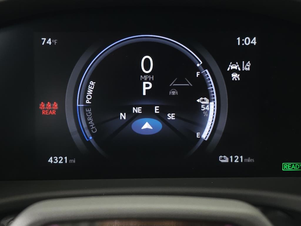 2024 Lexus RZ 300e photo 21