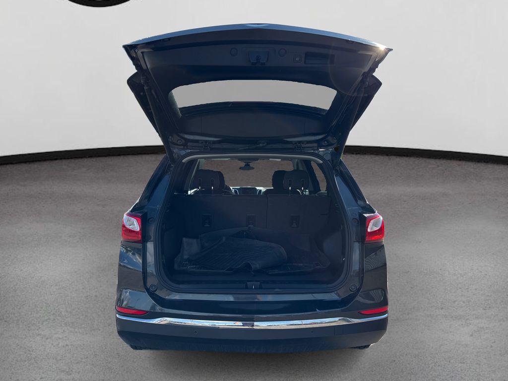 2020 Chevrolet Equinox LT photo 11