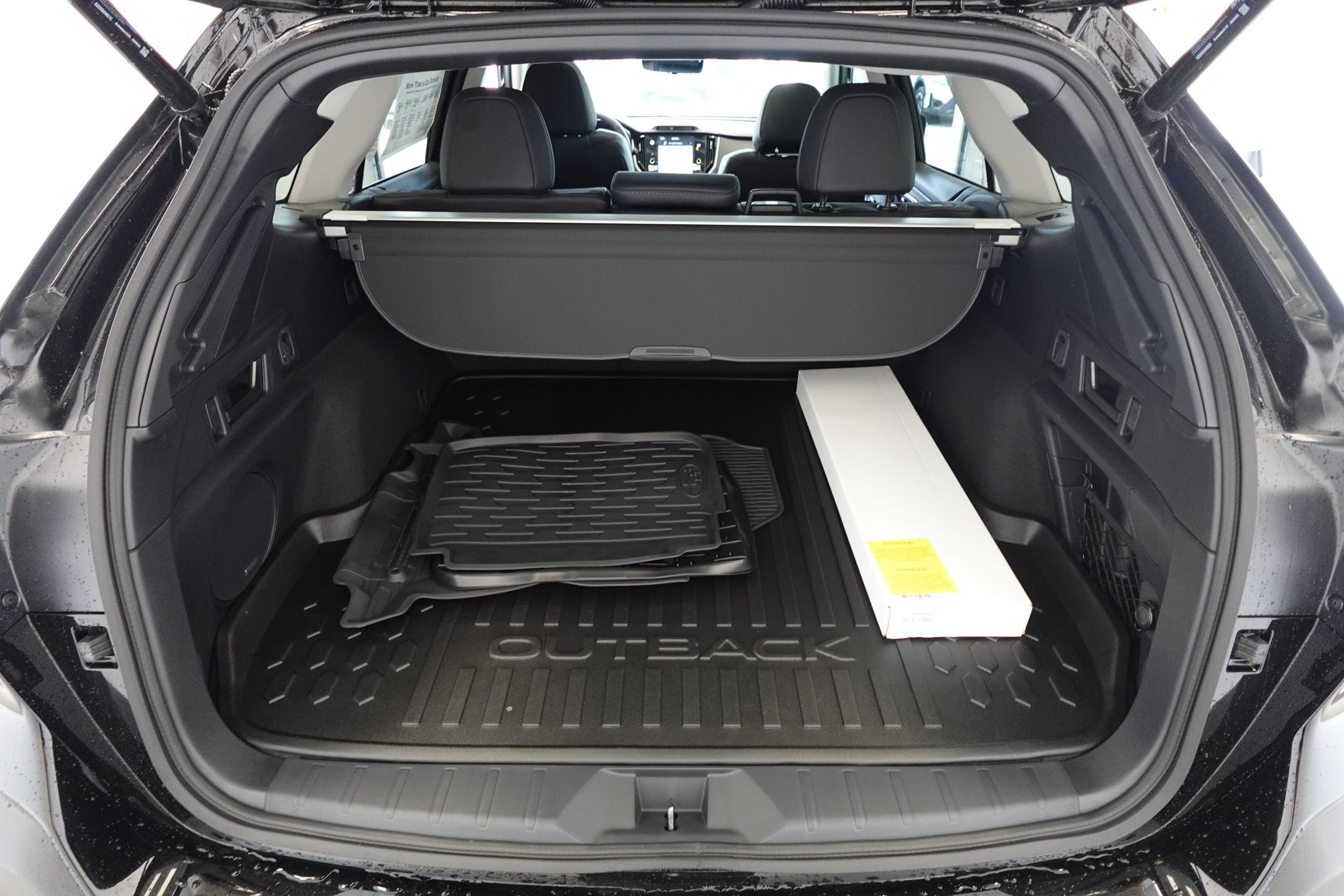 2025 Subaru Outback Touring photo 19