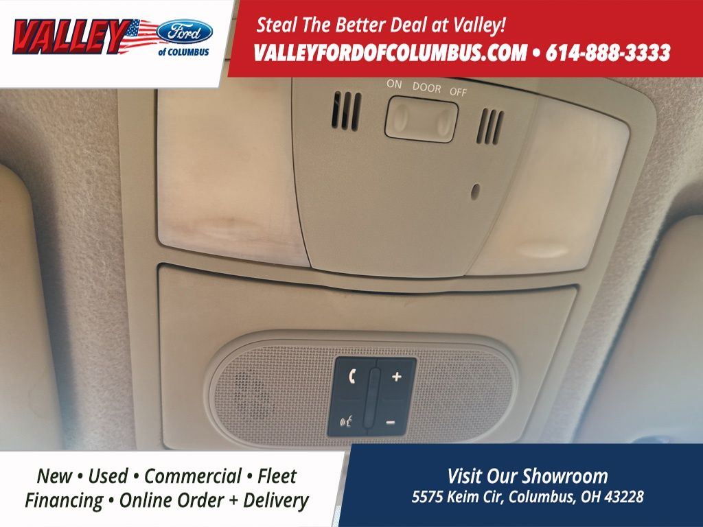 2013 Nissan Rogue S photo 17